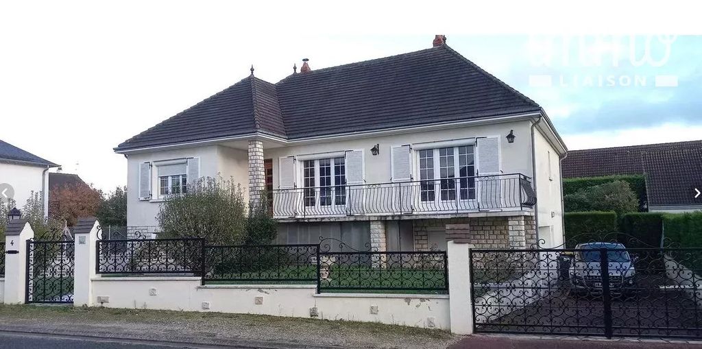 Achat maison à vendre 5 chambres 229 m² - Blois