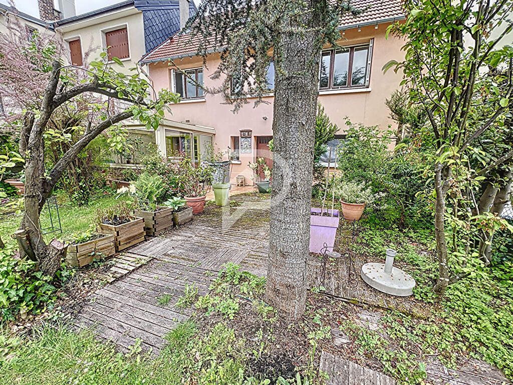 Achat maison à vendre 5 chambres 139 m² - Antony