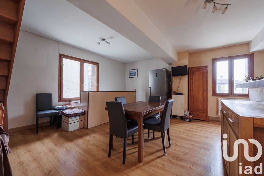 Achat appartement 4 pièce(s) Saint-Genis-les-Ollières