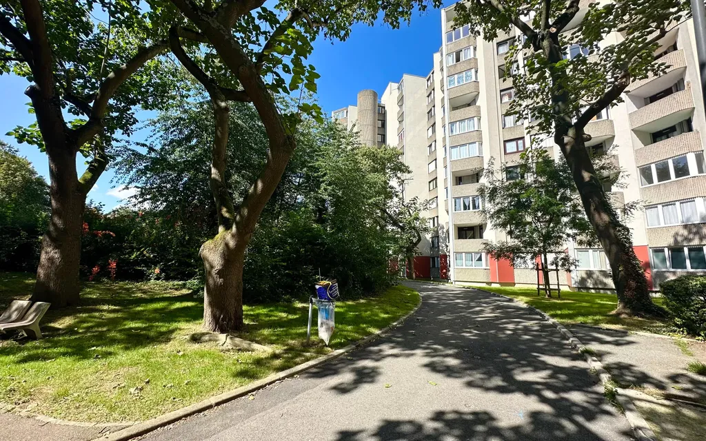 Achat appartement à vendre 2 pièces 50 m² - Sevran