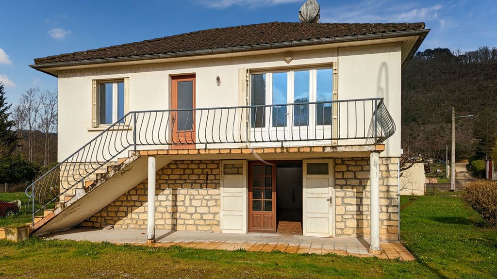 Achat maison à vendre 2 chambres 60 m² - Sauveterre-la-Lémance