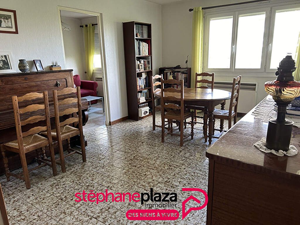 Achat appartement à vendre 4 pièces 73 m² - Saint-Priest