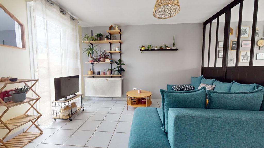 Achat maison à vendre 3 chambres 96 m² - Villers-Bretonneux