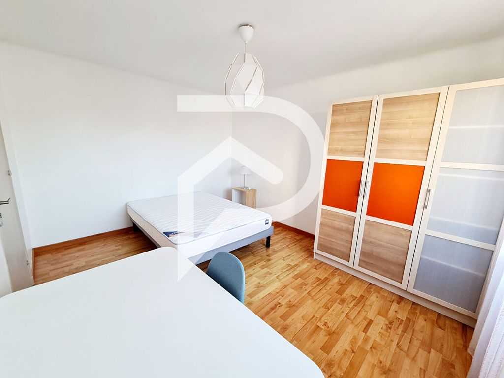 Achat maison à vendre 4 chambres 121 m² - La Roche-sur-Yon