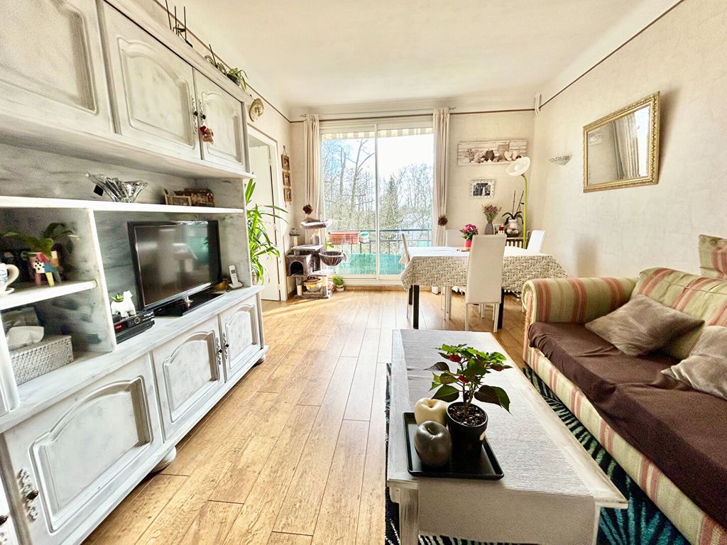 Achat appartement à vendre 4 pièces 63 m² - Garches