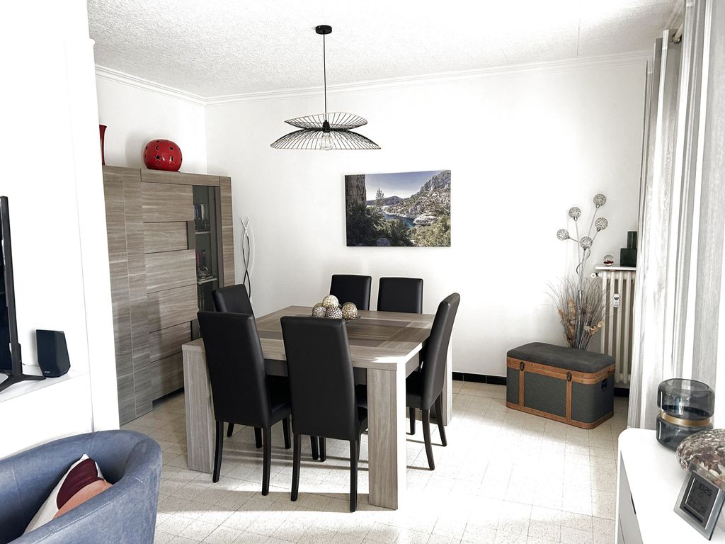 Achat appartement à vendre 4 pièces 70 m² - Toulon