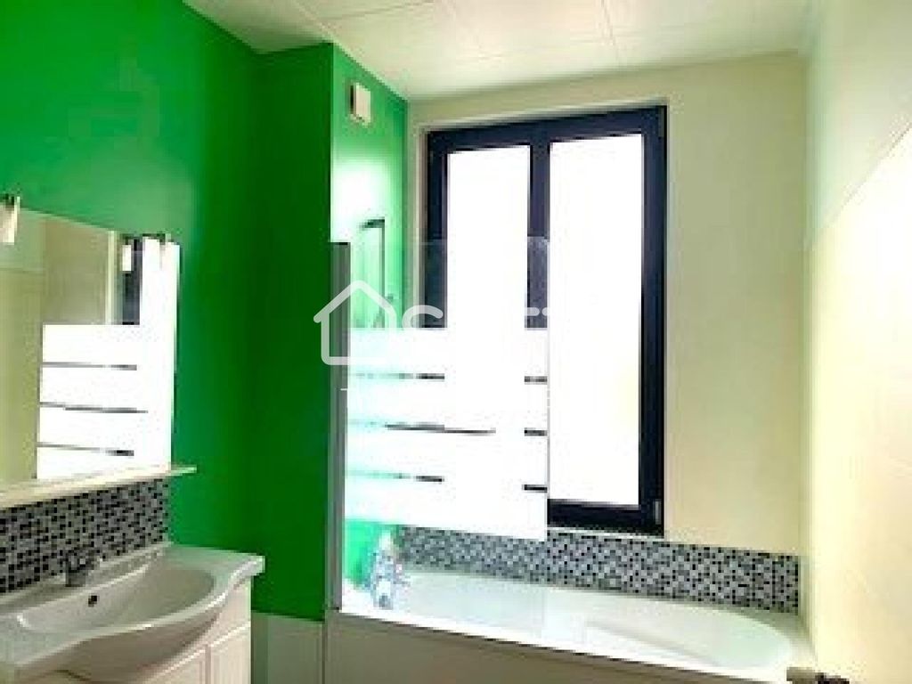 Achat maison à vendre 3 chambres 88 m² - Limoges