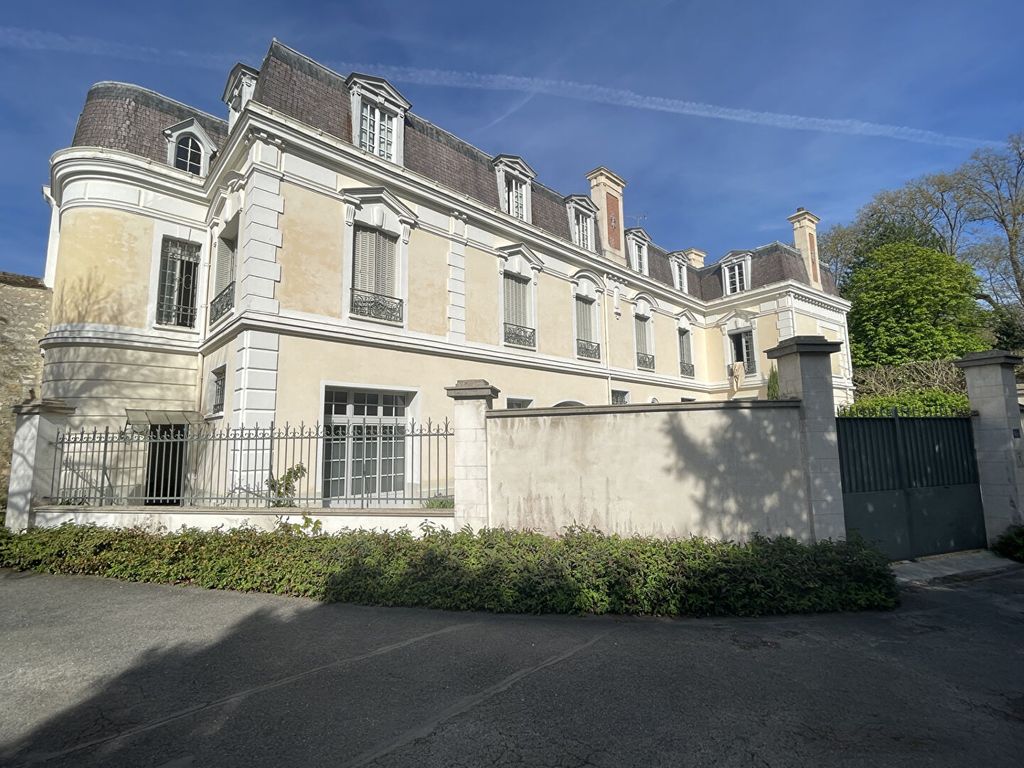 Achat appartement à vendre 4 pièces 100 m² - Fontainebleau