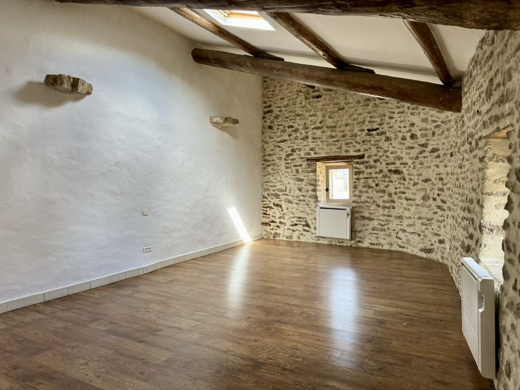 Achat appartement à vendre 3 pièces 63 m² - Cabrières-d'Avignon
