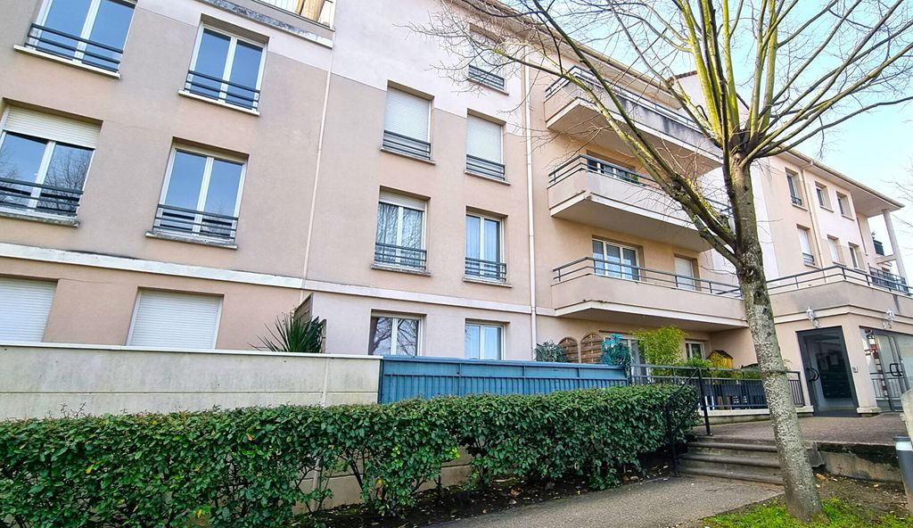 Achat appartement à vendre 3 pièces 63 m² - Carrières-sur-Seine