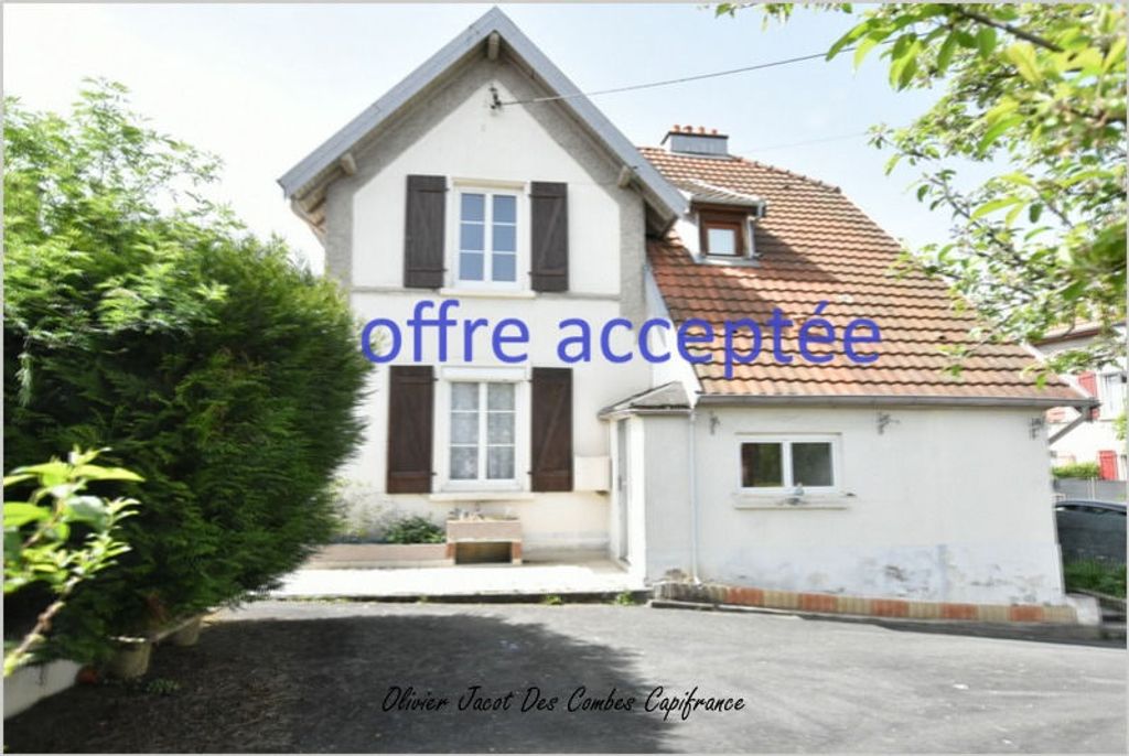 Achat maison à vendre 2 chambres 69 m² - Montbéliard