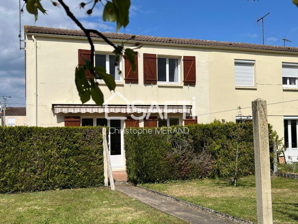 Achat maison à vendre 3 chambres 76 m² - Dangé-Saint-Romain