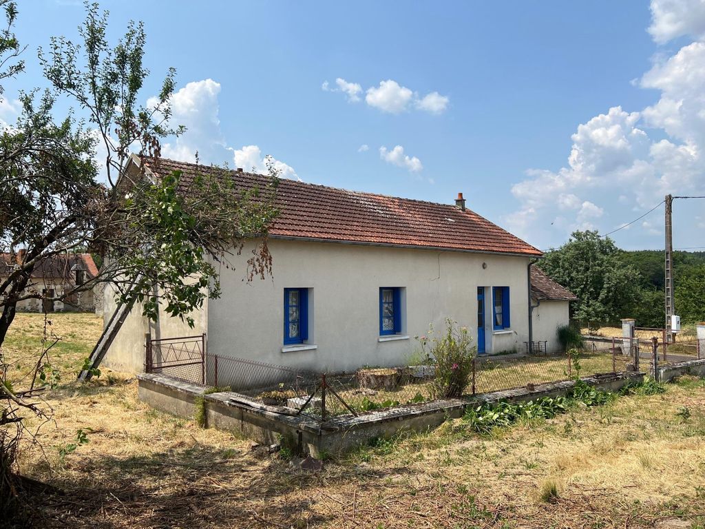 Achat maison à vendre 2 chambres 68 m² - Leigné-les-Bois