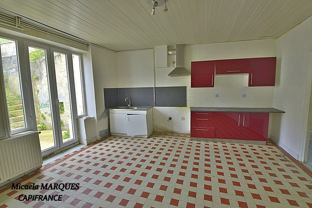 Achat maison à vendre 3 chambres 121 m² - Laveyron