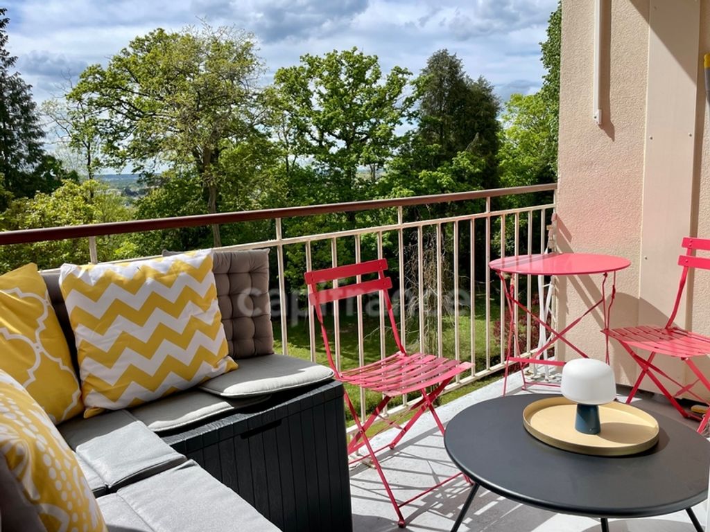 Achat appartement à vendre 5 pièces 82 m² - Versailles