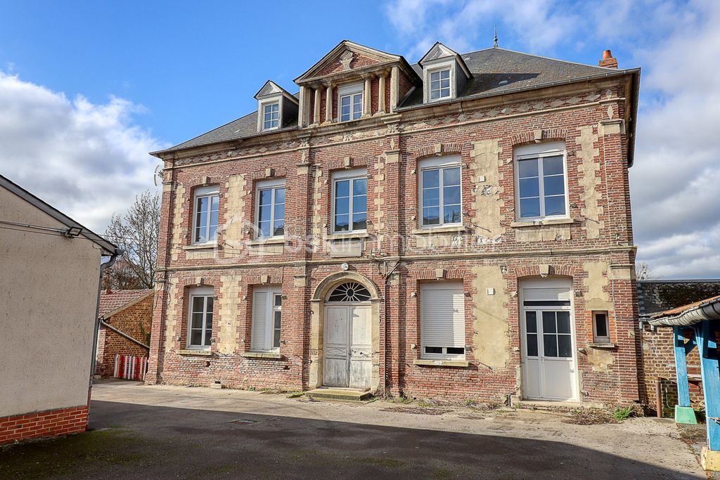 Achat maison à vendre 6 chambres 305 m² - Milly-sur-Thérain