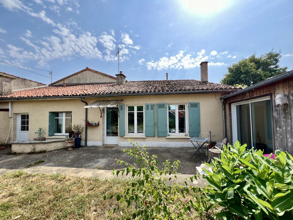 Achat maison à vendre 3 chambres 138 m² - Poitiers