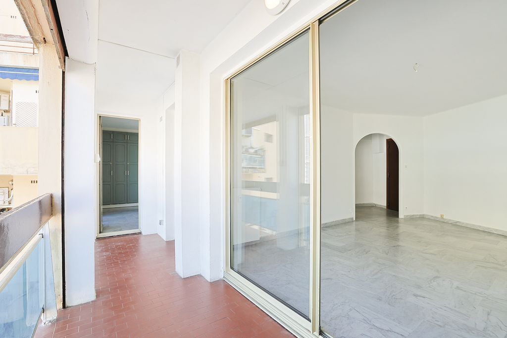 Achat appartement à vendre 2 pièces 50 m² - Hyères