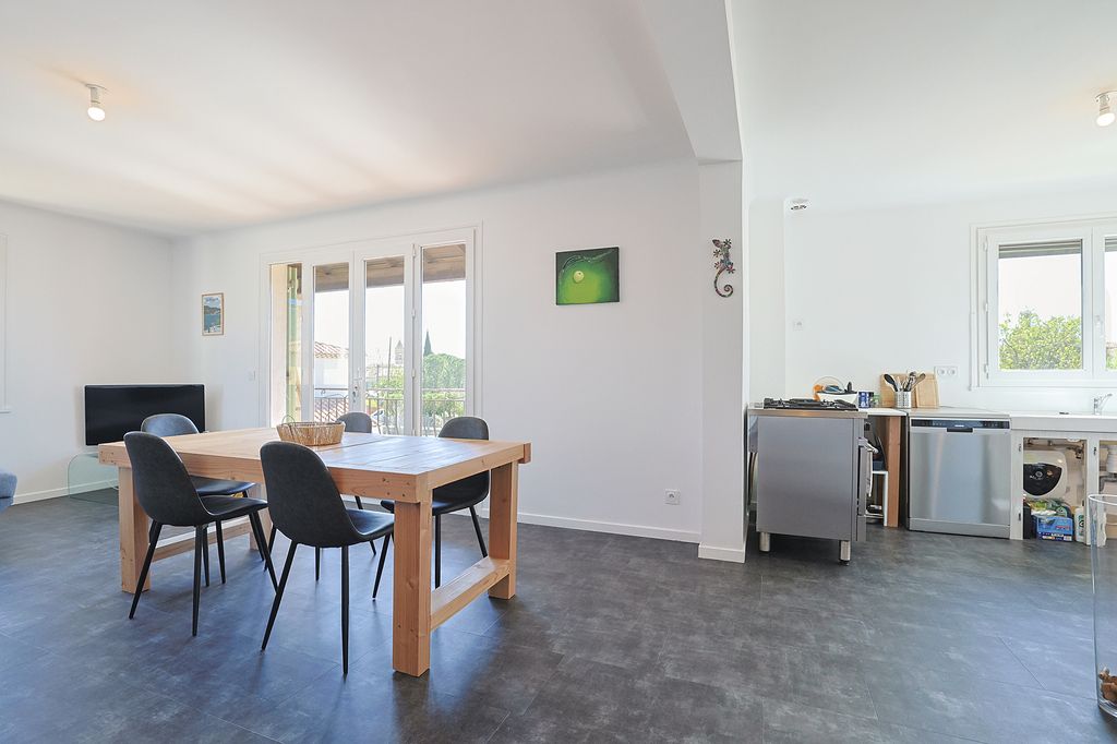 Achat appartement à vendre 5 pièces 125 m² - Puget-Ville