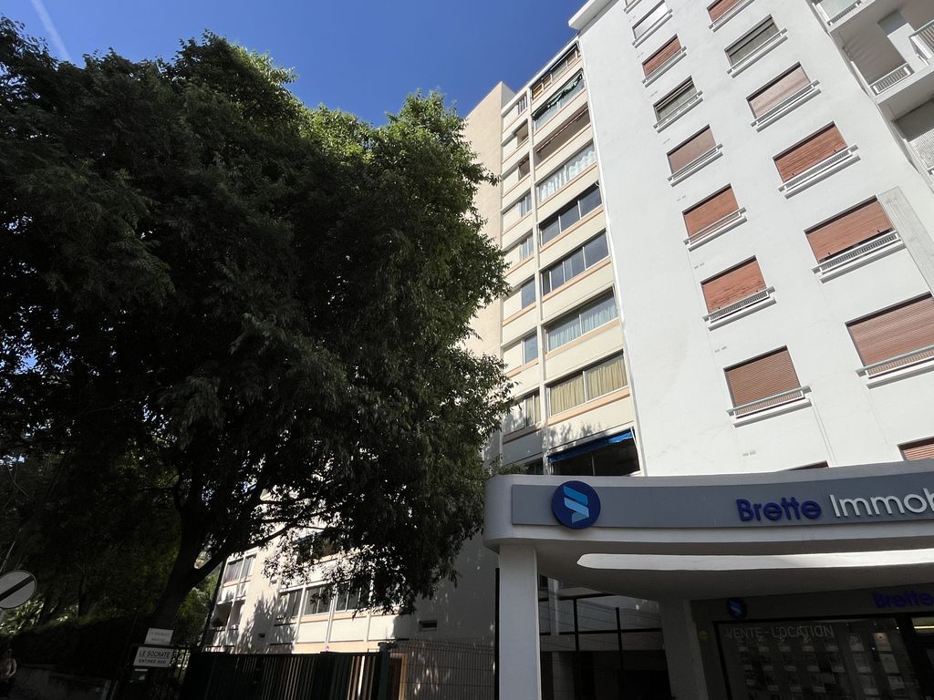 Achat appartement à vendre 3 pièces 65 m² - Toulon