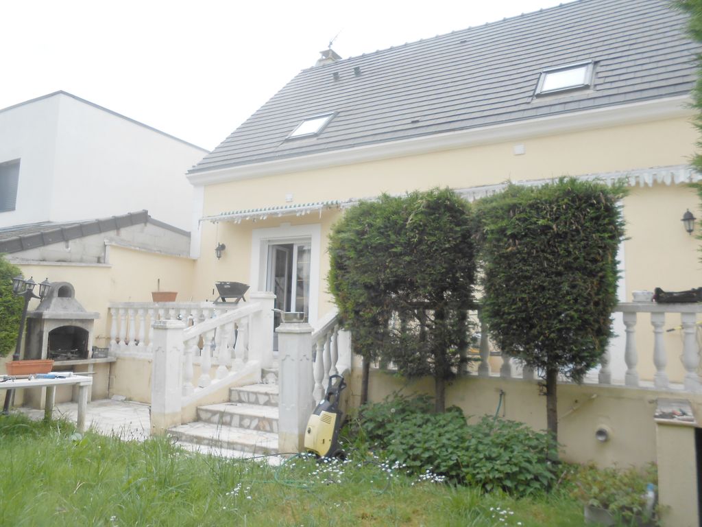 Achat maison à vendre 3 chambres 120 m² - Ormesson-sur-Marne