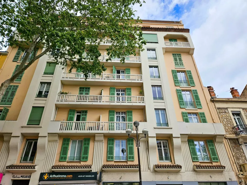 Achat appartement à vendre 2 pièces 39 m² - Cannes