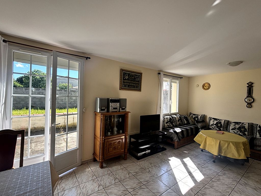 Achat maison à vendre 4 chambres 100 m² - Tonnay-Charente