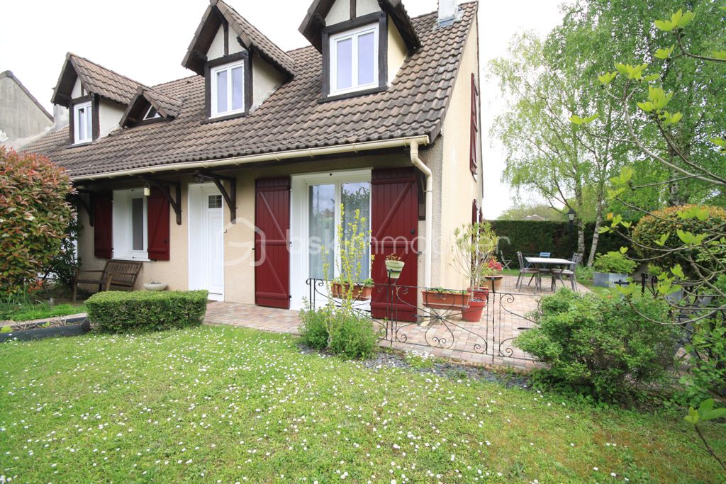 Achat maison à vendre 3 chambres 116 m² - La Ferté-Alais