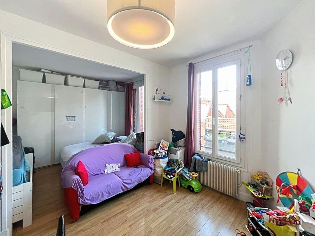 Achat appartement à vendre 3 pièces 46 m² - Pantin