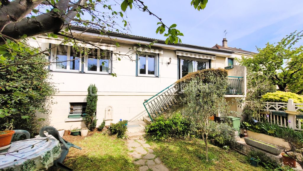 Achat maison à vendre 3 chambres 83 m² - Viry-Châtillon