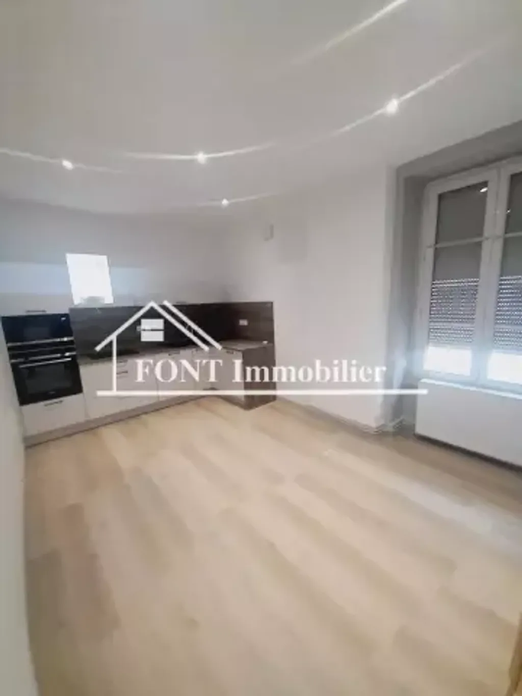 Achat appartement à vendre 3 pièces 71 m² - Saint-Chamond