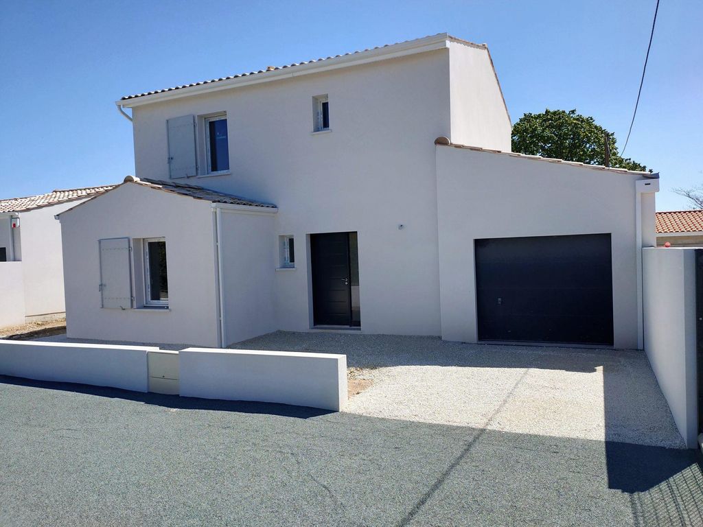 Achat maison à vendre 4 chambres 133 m² - Saint-Palais-sur-Mer