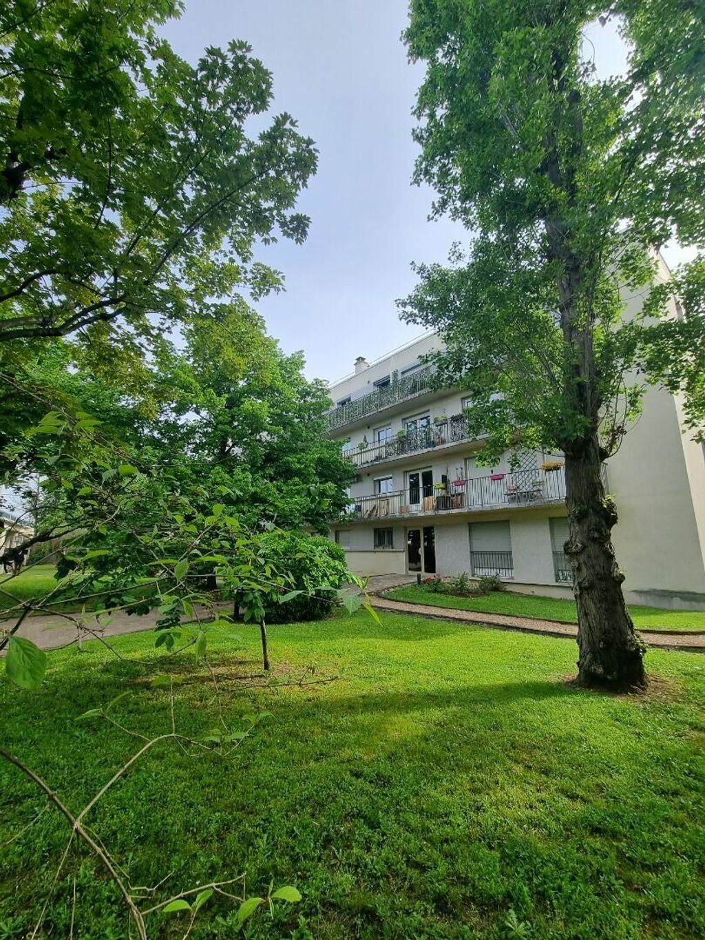 Achat appartement à vendre 2 pièces 46 m² - Colombes