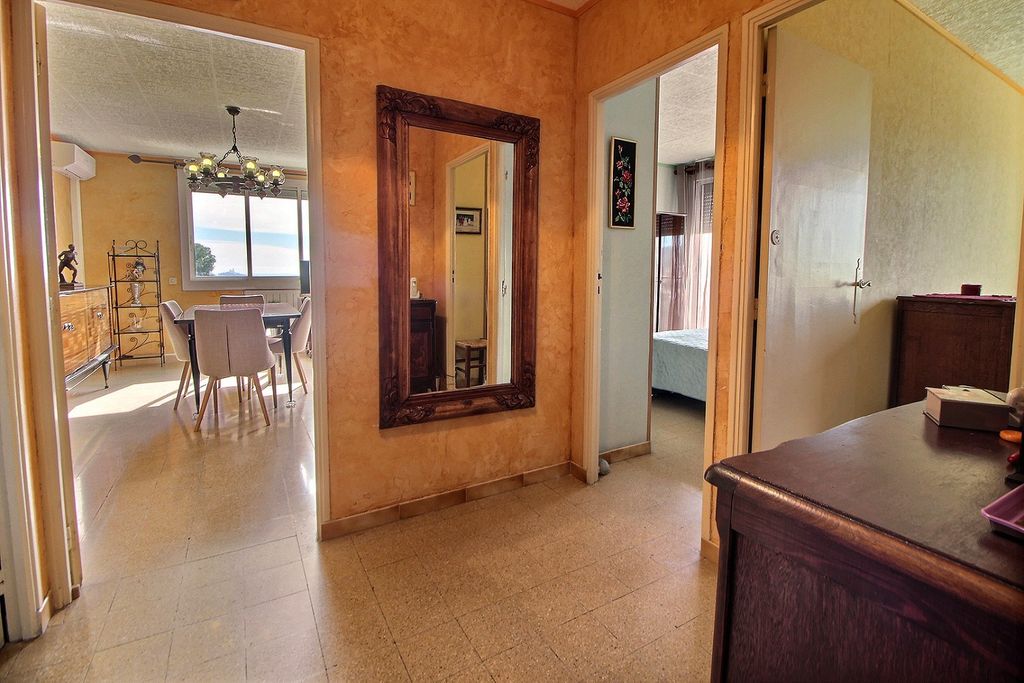 Achat appartement à vendre 4 pièces 62 m² - Marseille 12ème arrondissement