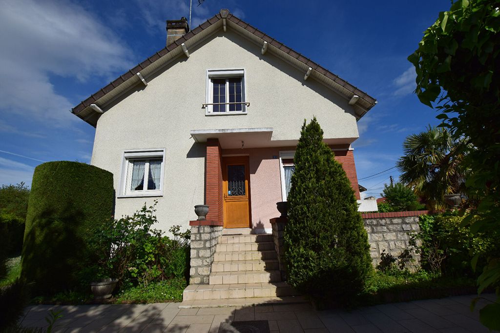 Achat maison à vendre 5 chambres 122 m² - Nangis