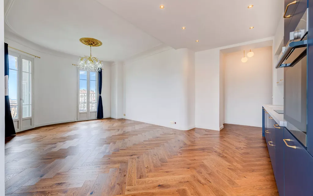 Achat appartement à vendre 3 pièces 75 m² - Nice