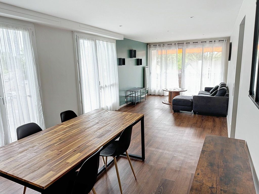 Achat appartement à vendre 4 pièces 82 m² - Pau