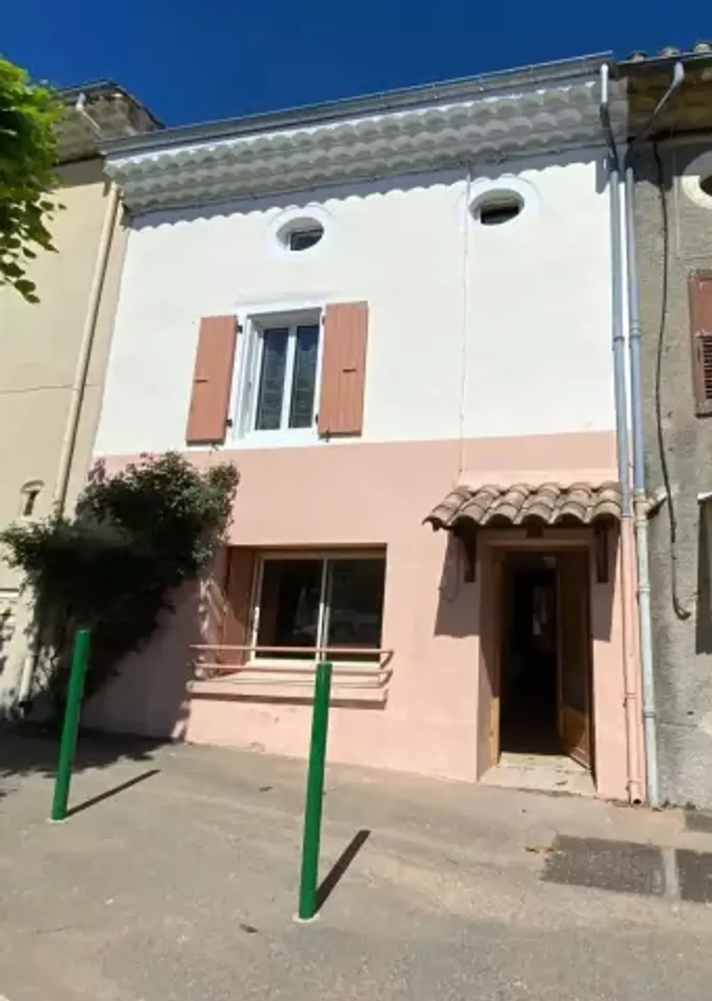 Achat maison à vendre 3 chambres 110 m² - Saint-Gervais-sur-Roubion