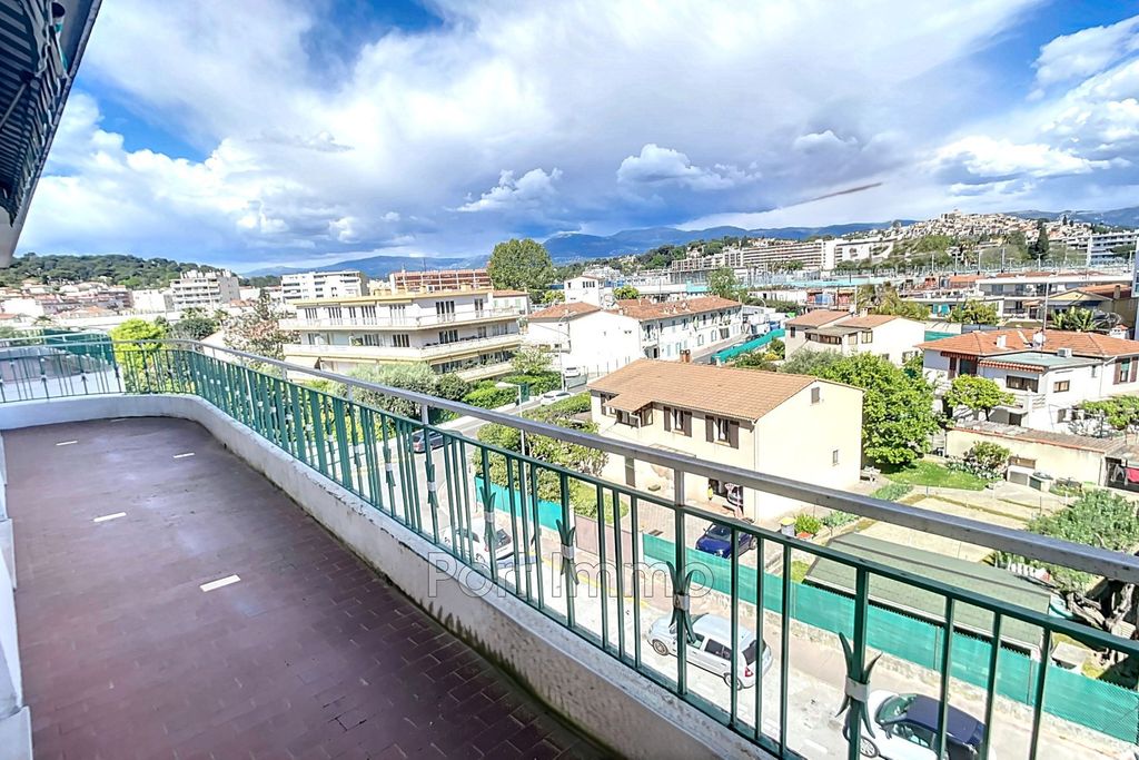 Achat appartement 3 pièce(s) Cagnes-sur-Mer