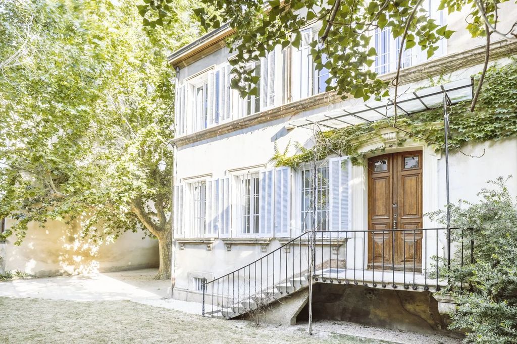 Achat maison à vendre 4 chambres 154 m² - Marseille 8ème arrondissement
