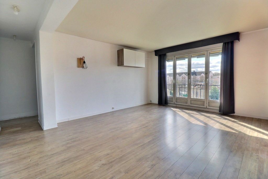 Achat appartement à vendre 4 pièces 73 m² - Pontoise