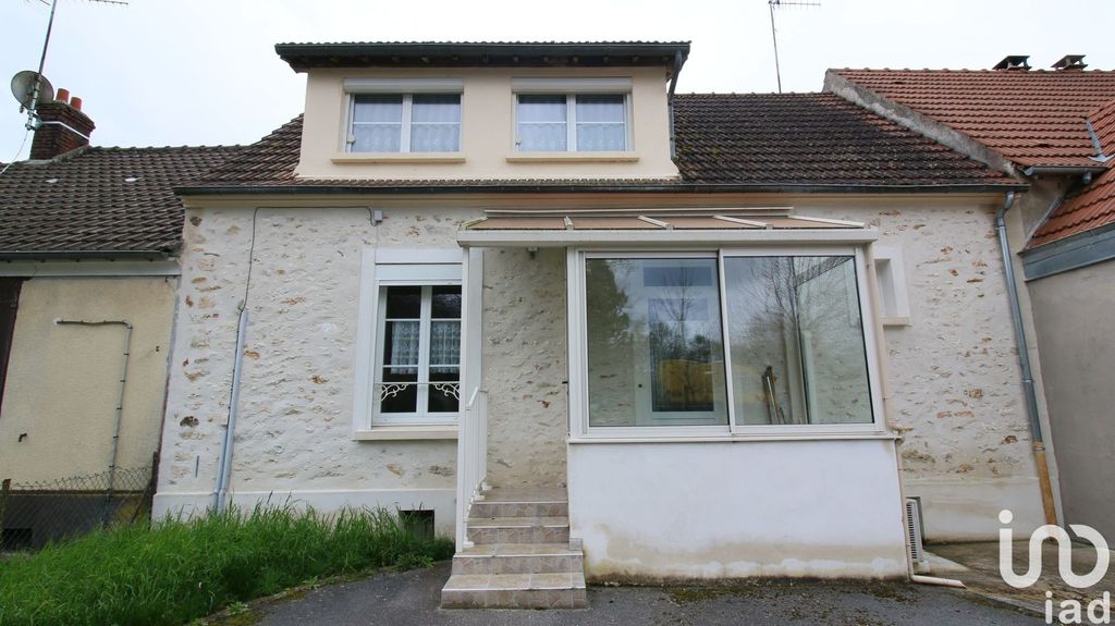 Achat maison à vendre 3 chambres 88 m² - Veuilly-la-Poterie