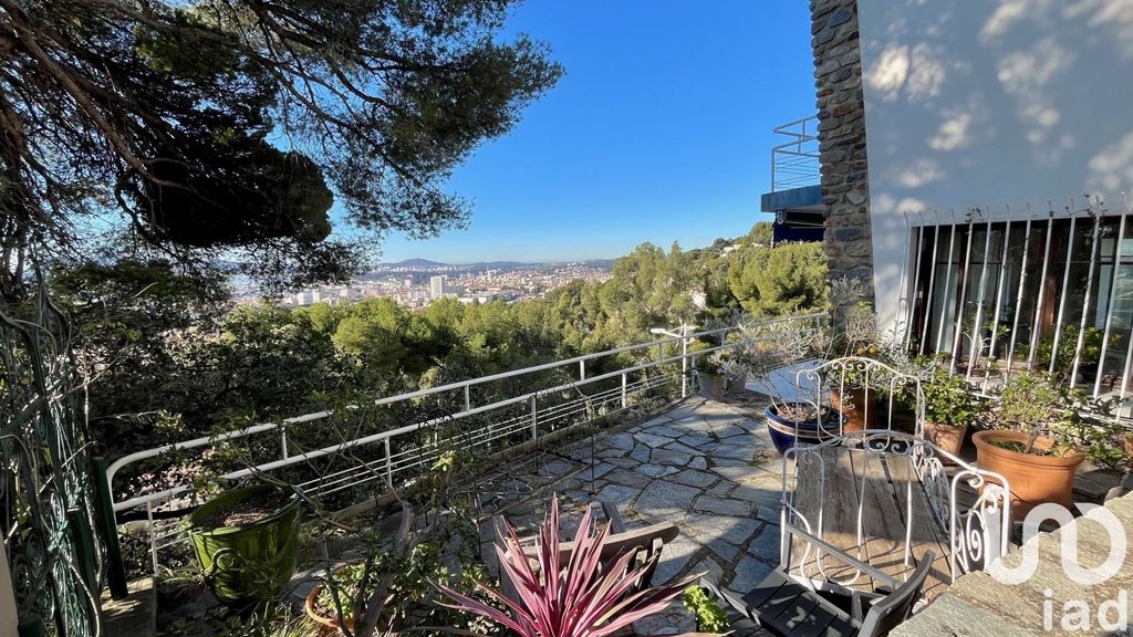 Achat maison à vendre 3 chambres 166 m² - Toulon