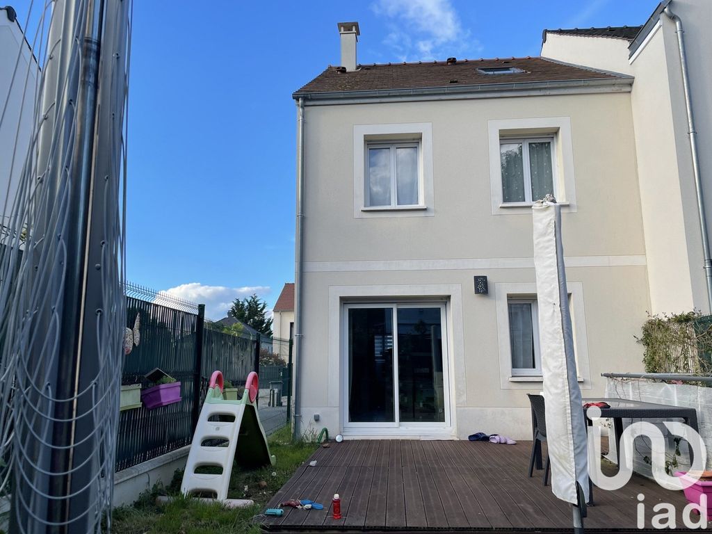 Achat maison à vendre 4 chambres 97 m² - Verneuil-sur-Seine