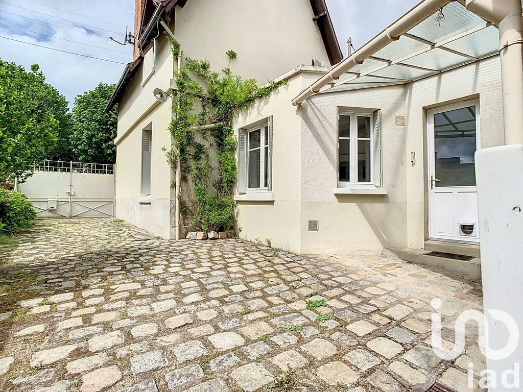 Achat maison à vendre 4 chambres 190 m² - Montbazon