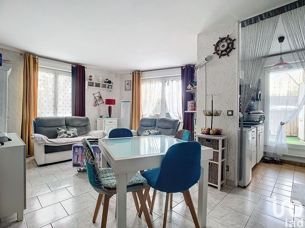 Achat appartement à vendre 3 pièces 53 m² - Saint-Denis