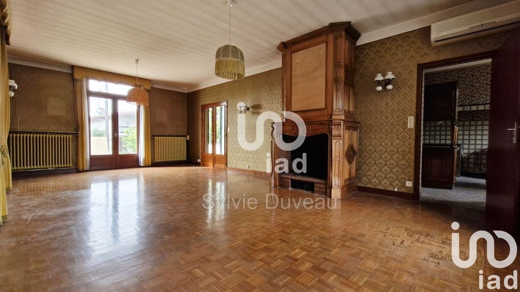 Achat maison à vendre 4 chambres 283 m² - Montauban