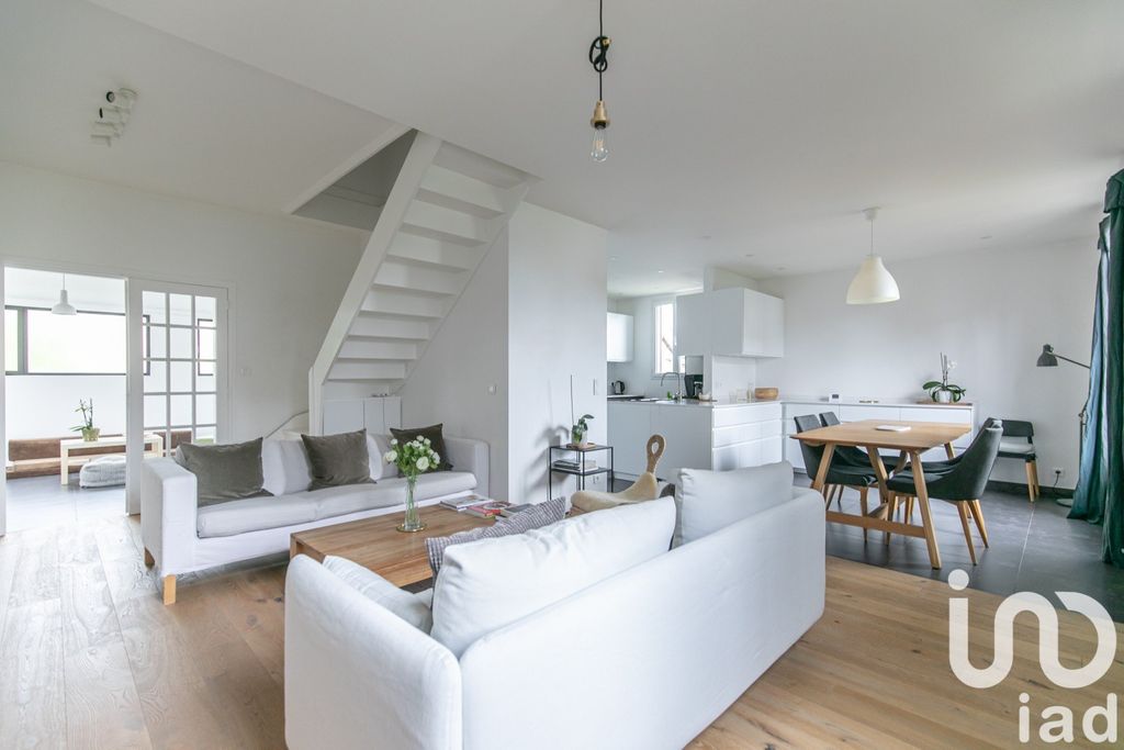 Achat maison à vendre 4 chambres 180 m² - Fontenay-sous-Bois