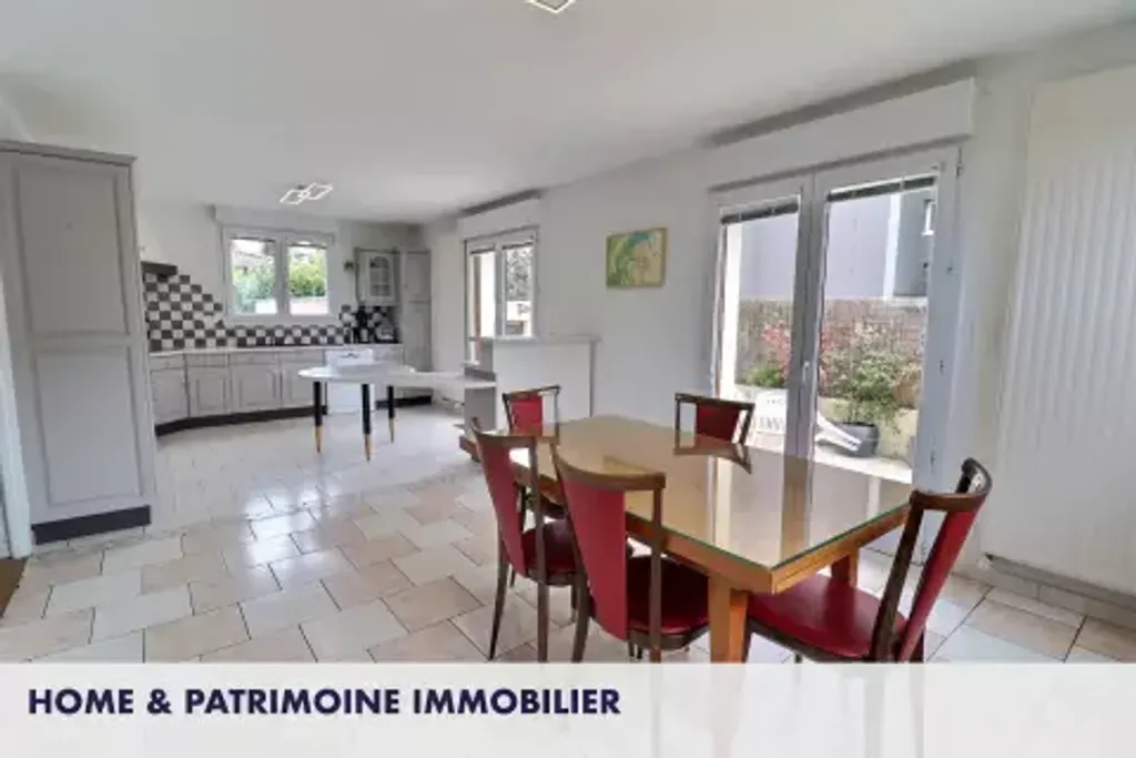 Achat appartement à vendre 4 pièces 89 m² - Thonon-les-Bains