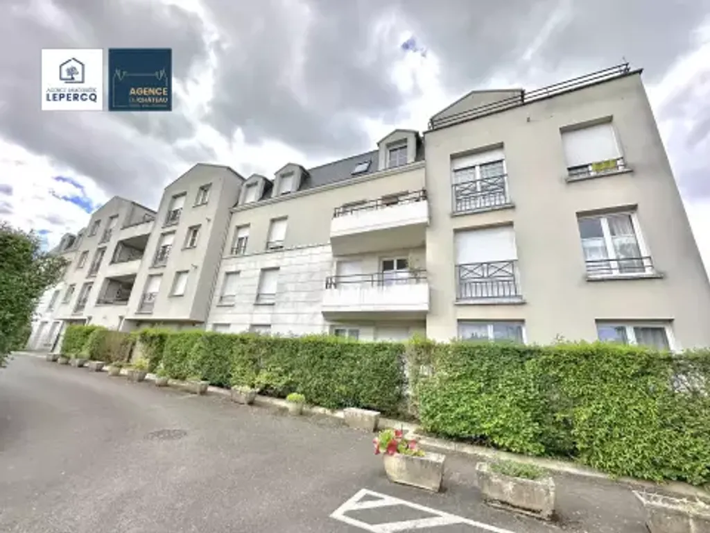 Achat appartement à vendre 2 pièces 55 m² - Villers-Cotterêts